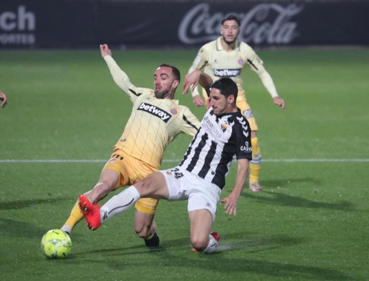 比赛战报丨达德尔双响,西班牙人3-1客胜卡斯特利翁