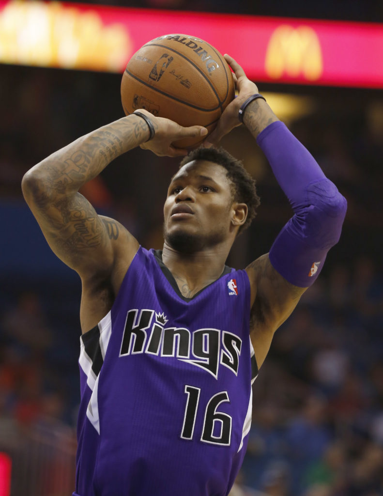 湖人再签人补充外线在哈登身边麦克勒莫曾是火箭第一射手