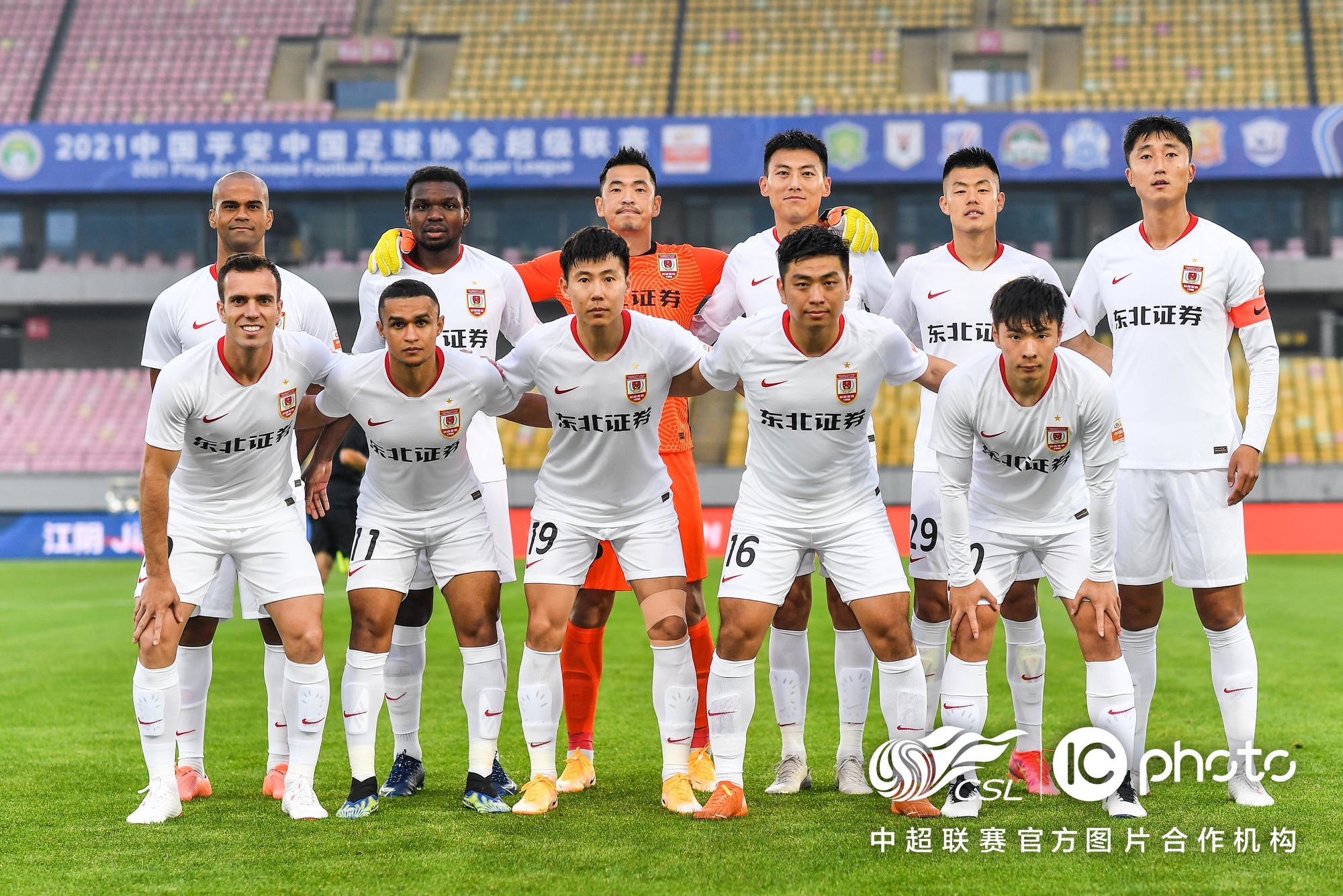 儒尼奥尔埃里克首秀建功长春亚泰2比1胜大连人获开门红