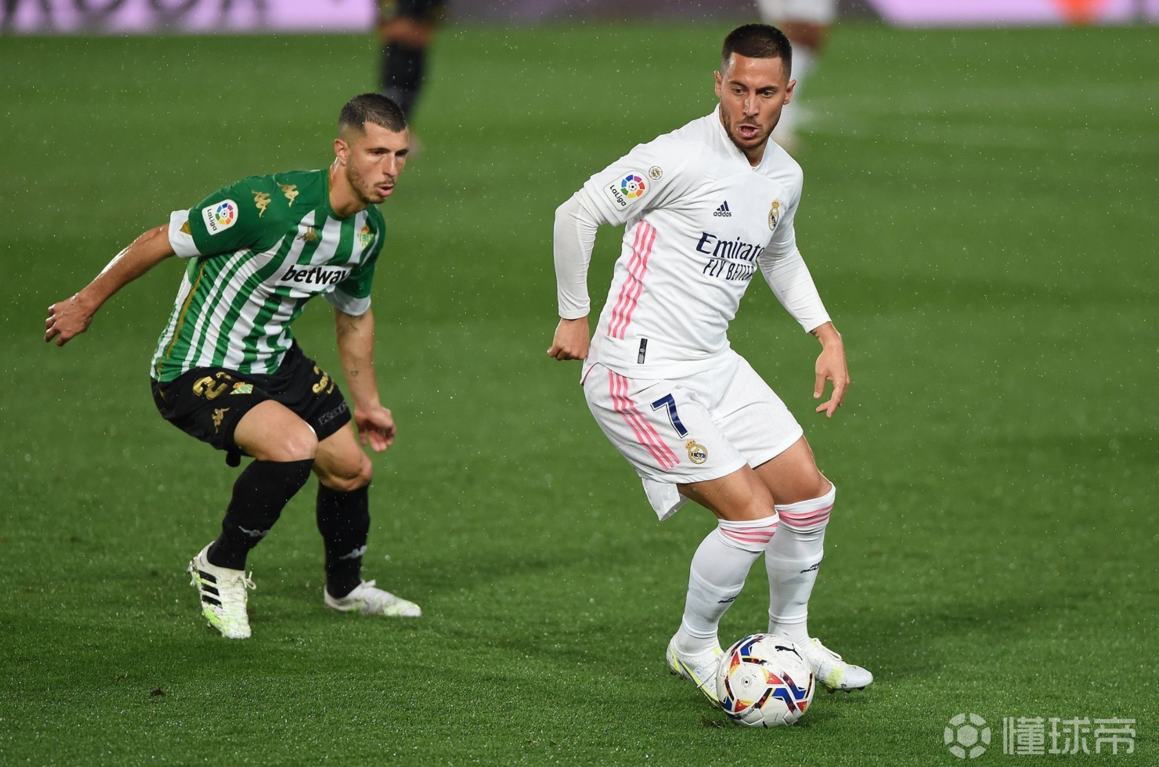 时隔六周复出阿扎尔晒比赛照halamadrid