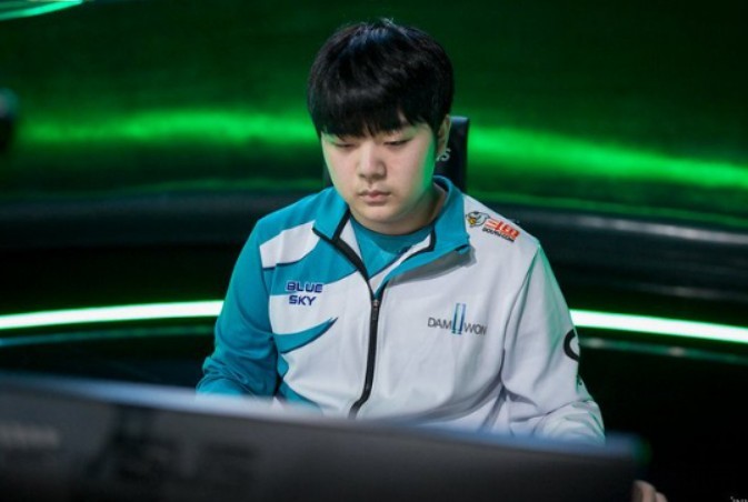 外媒记者:dk打野canyon以72%的胜率打到了欧服王者