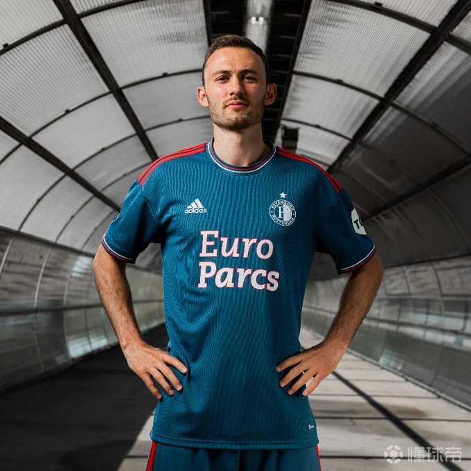 费耶诺德发布202223赛季全新客场球衣