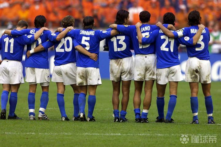 时光来到了2000年欧洲杯的意大利队21年过去