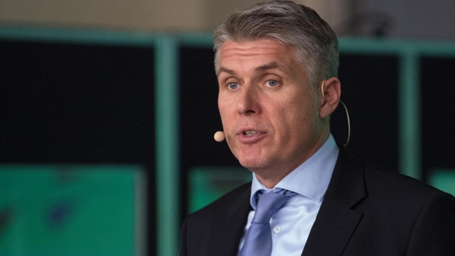 2018年8月1日,欧足联官方宣布,罗塞蒂正式接任传奇裁判"鹰眼"科利纳