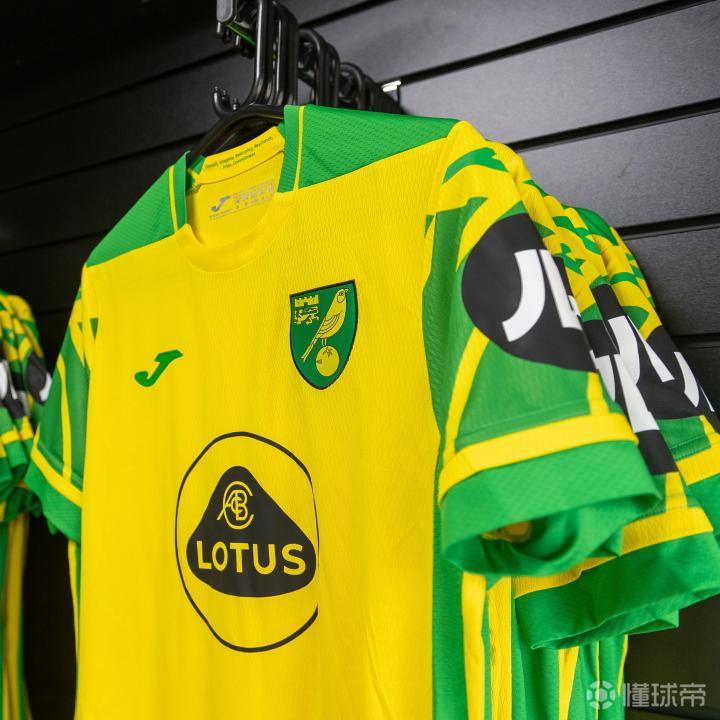 诺维奇2122赛季主场球衣正式发布图片来源