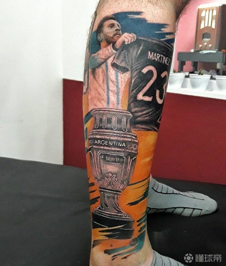 阿根廷夺得美洲杯冠军后出现在网上的一些纹身