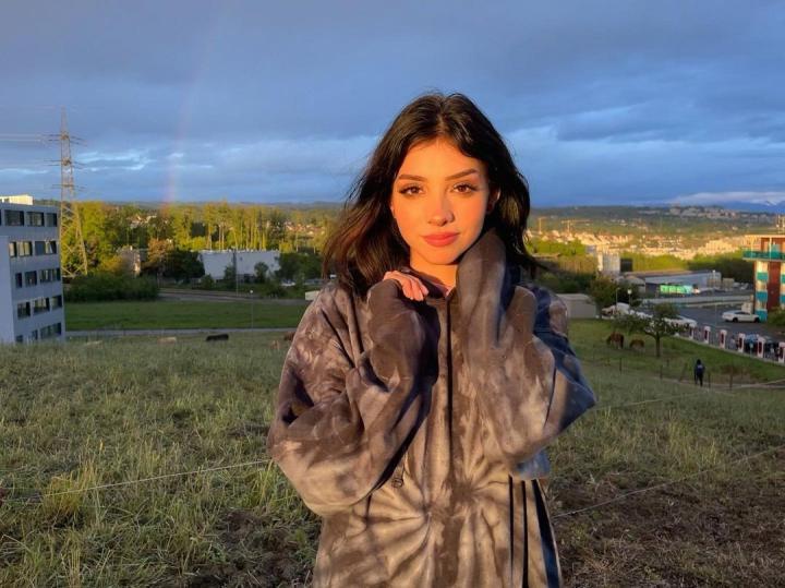 来自哥伦比亚射箭队的瓦伦蒂娜