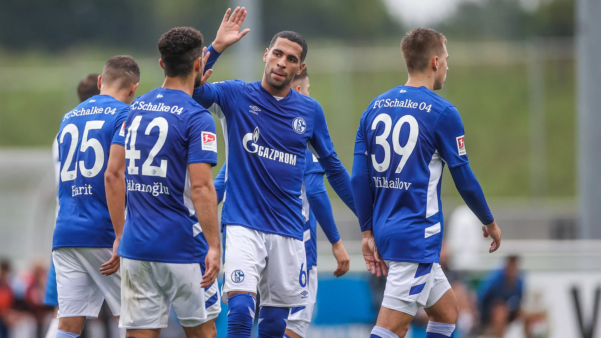 封闭友谊赛沙尔克7球大胜第五级别对手