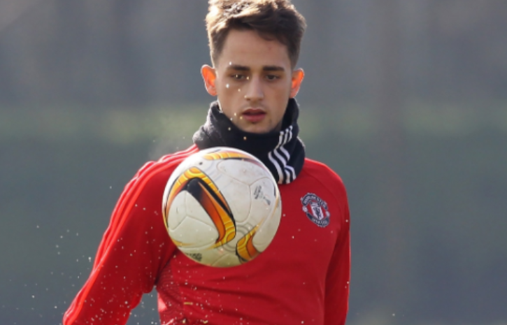 曾经的曼联天才贾努扎伊现今怎么样了