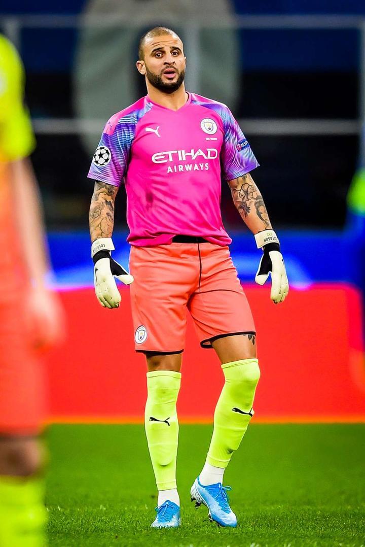 曼城|托特纳姆热刺|哈里-凯恩|凯尔-沃克|懂球帝