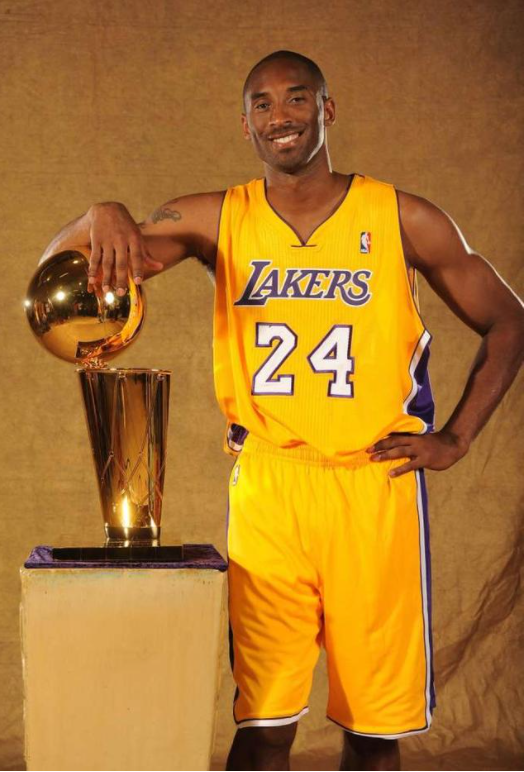 一日紫金,终身湖人.