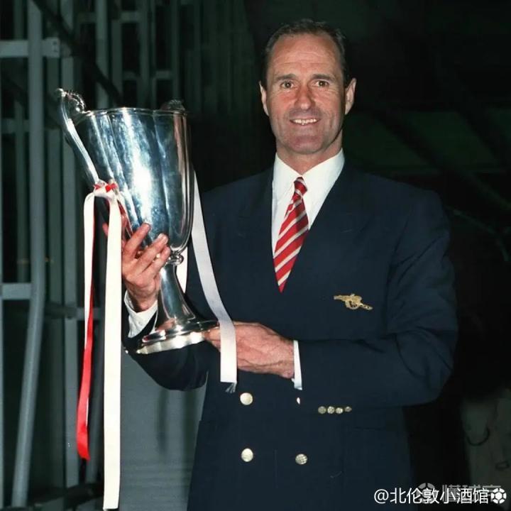 阿森纳老照片枪手名宿功勋主教练格拉汉姆有