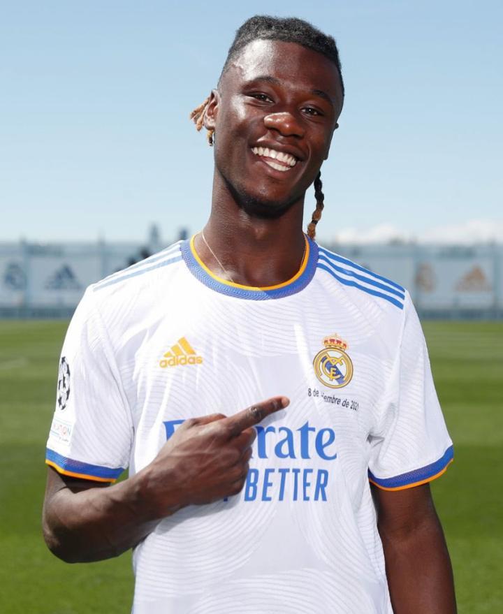 丨足球动态丨卡马文加更新社交媒体:我已经准备好在.