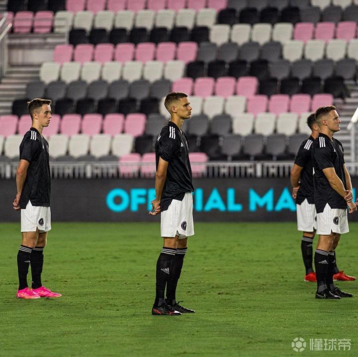 罗密欧-贝克汉姆庆祝职业首秀：我将全力专注于接下来的比赛|菲尔-内维尔|贝克汉姆|迈阿密国际|懂球帝