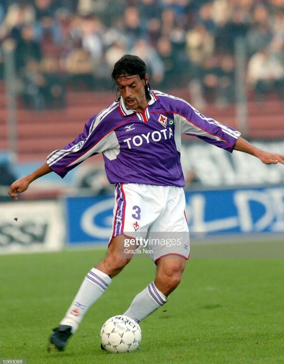 此后由于佛罗伦萨俱乐部破产,托里切利和佛罗伦萨的合同直接接触,据说