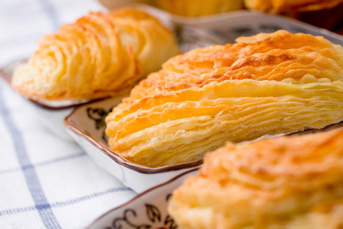 飘香榴莲酥金黄诱人香脆可口