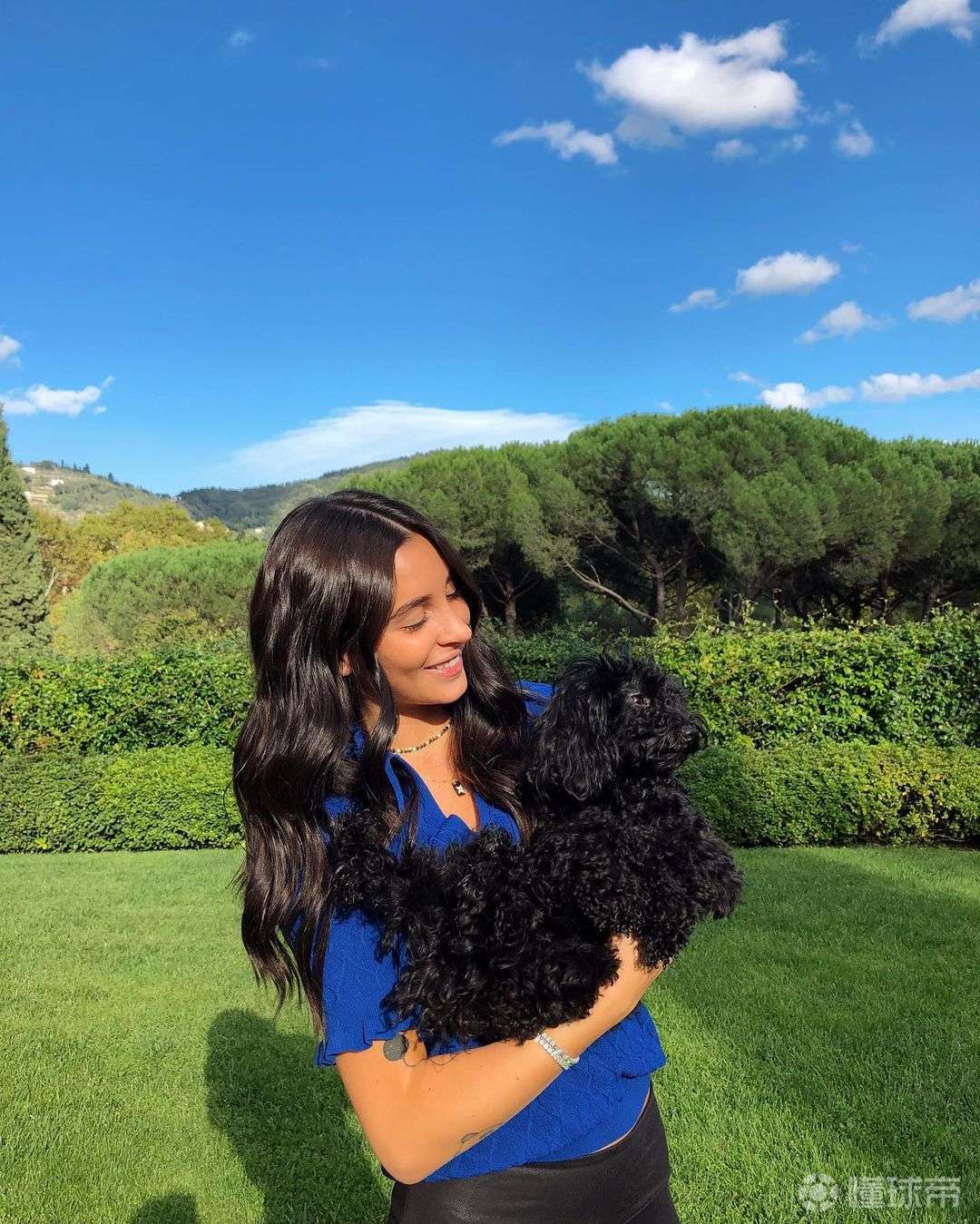 小基耶萨女友贝内黛塔