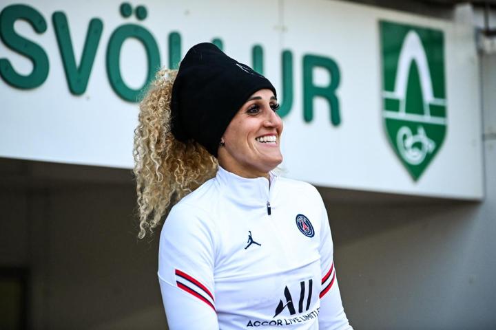 图集巴黎圣日耳曼女足训练图片