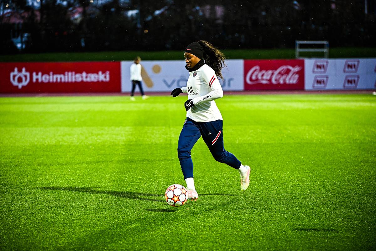 图集巴黎圣日耳曼女足训练图片