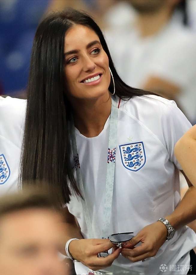 曼联球星马奎尔的妻子弗恩霍金斯