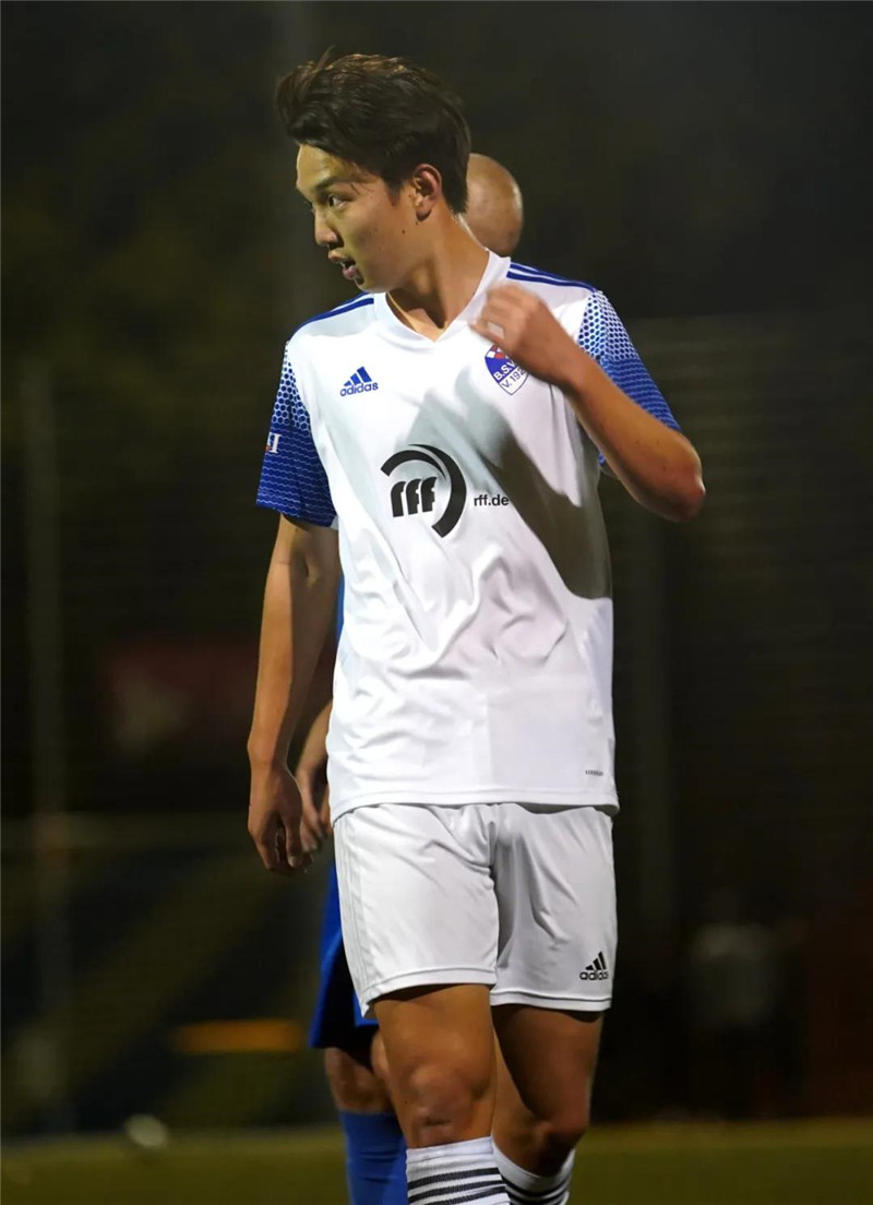 留洋坏小子王博文