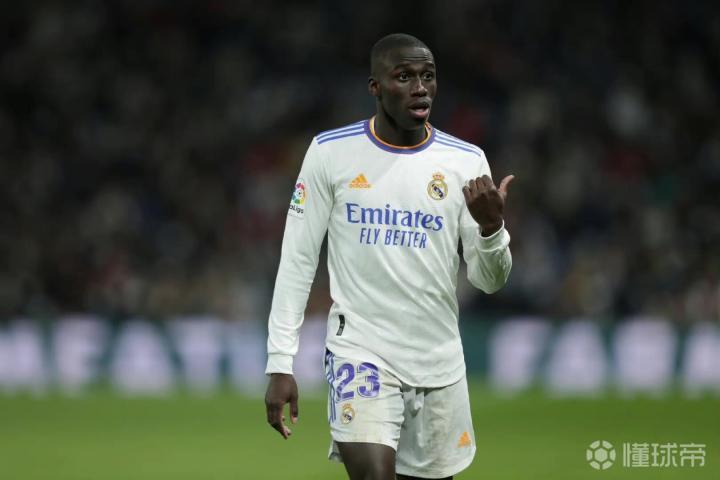 皇马后卫弗兰德门迪个人社交媒体更新他写道