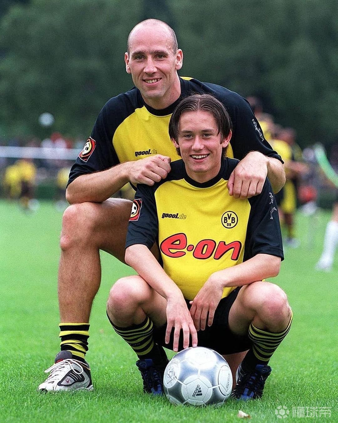 老照片丨足坛经典二人组照片这些明星球员你都认识吗