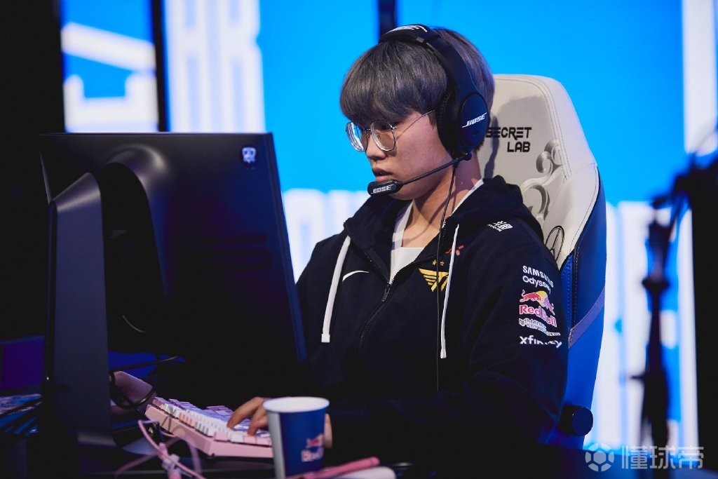 canna代理公司t1单方面以dk一半的报价将上单canna转会至ns