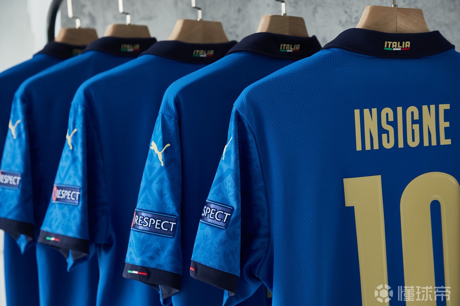 球衣赏析2020欧洲杯意大利冠军球衣蓝色意