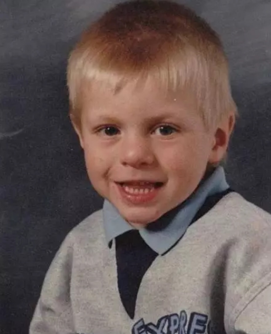 (图)童年的克罗斯少年时代的路需要父辈指引,而注定不凡的雄狮总要