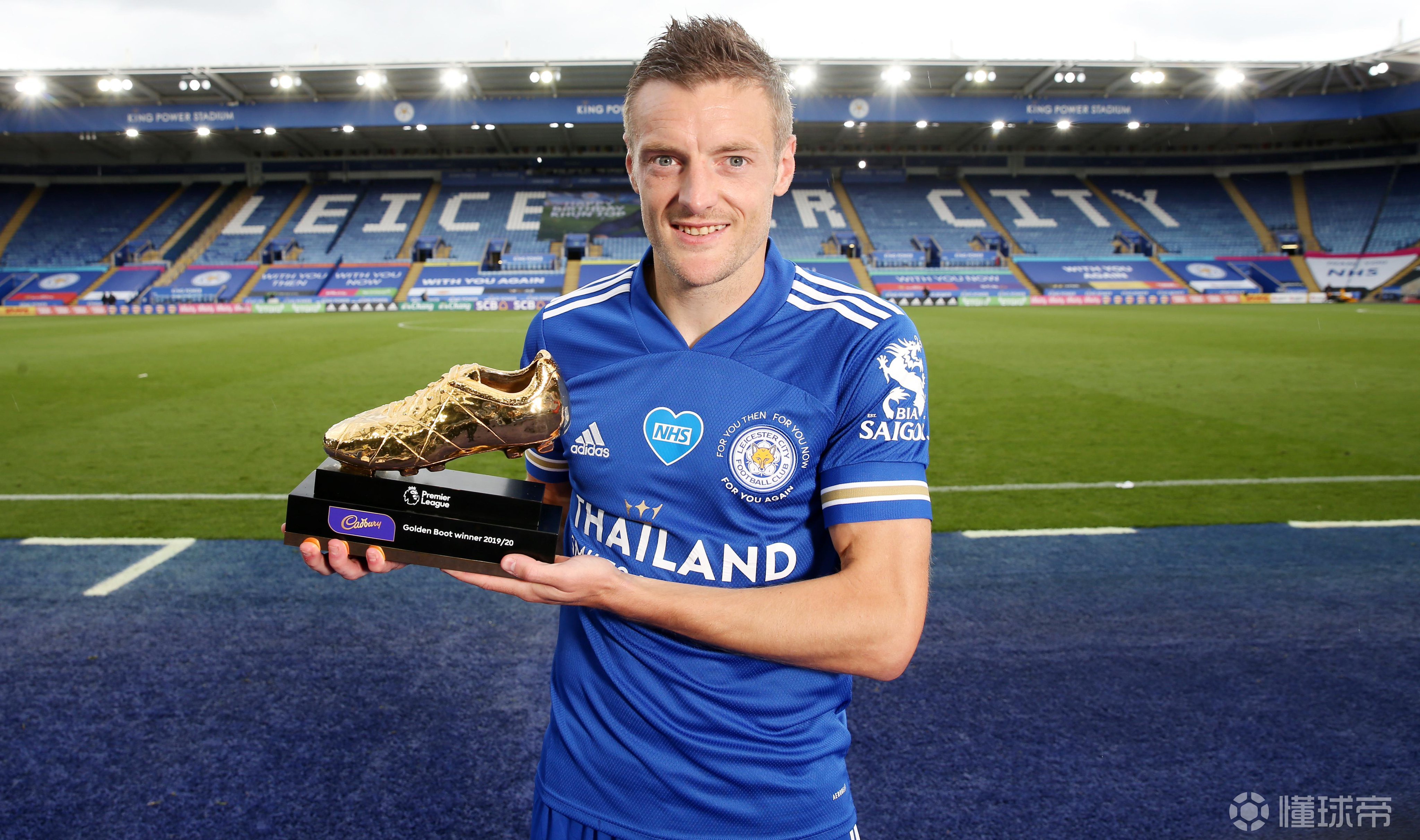 励志哥瓦尔迪34岁生日快乐曾跟随球队加冕英