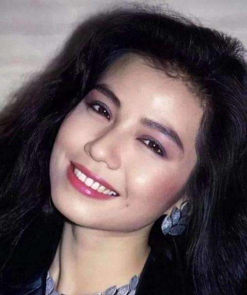 世上并没有姚黑,姚蜜过火了,姚黑就产生了.