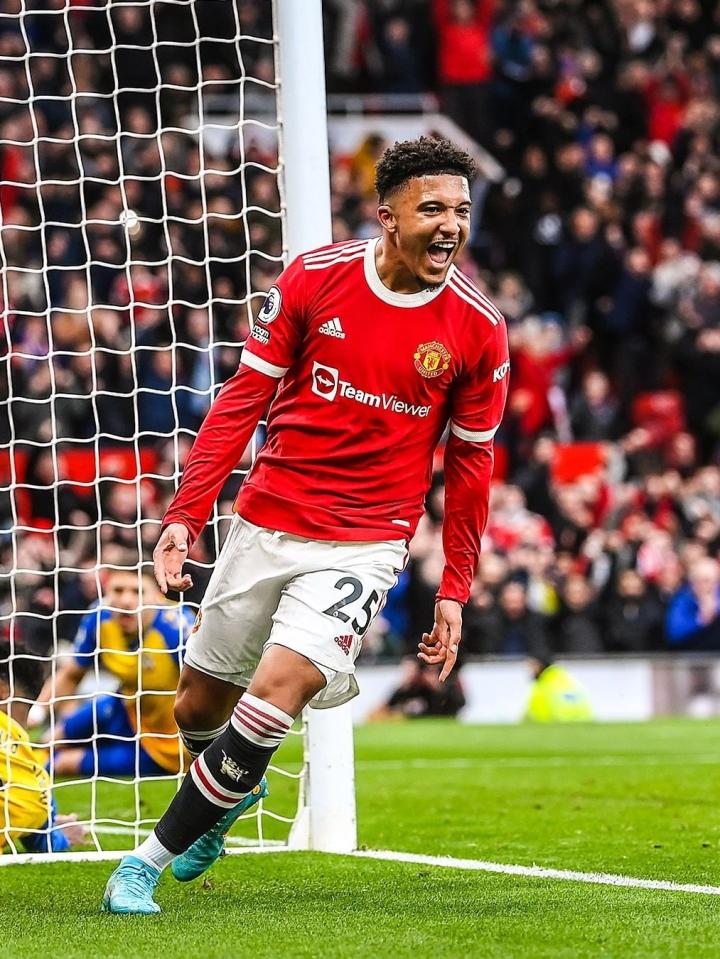 迟来的祝贺桑乔终于迎来了在曼联主场的进球