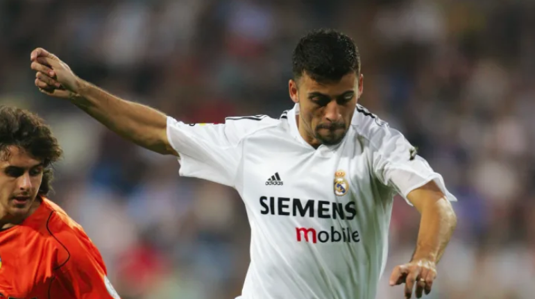 7.萨穆埃尔海因策在为皇马效力的两个赛季中,出场44次,打入3球.