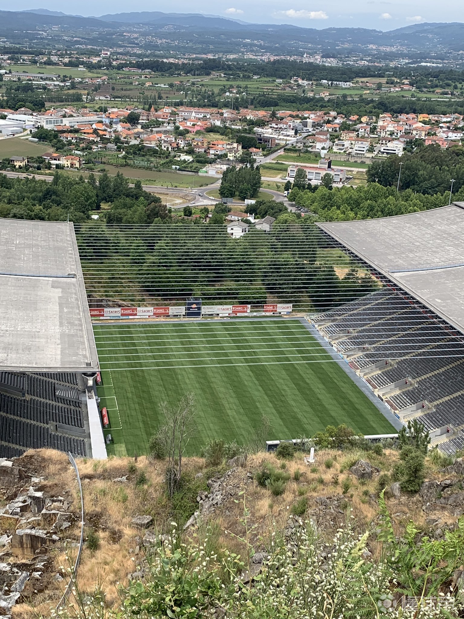 球场丨布拉加淘汰摩纳哥晋级欧联杯八强布拉加主场