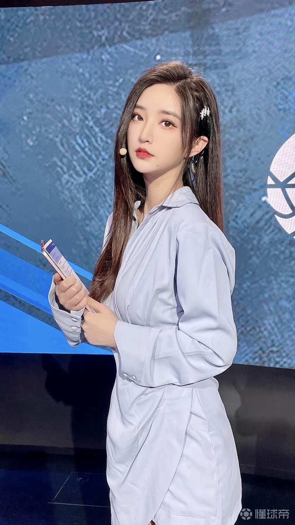 足球美女宝贝分享时刻腾讯体育足球节目主持人