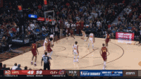 NBA战报：特雷杨38 9，老鹰107-101战胜骑士晋级季后赛