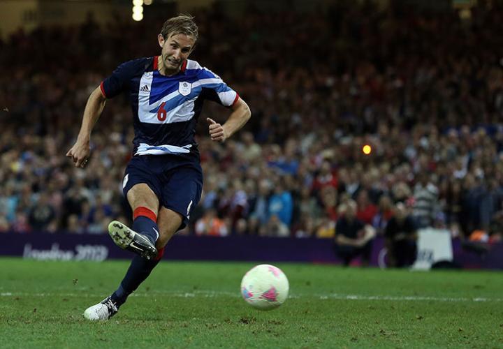 除了电工酒保也能成球星道森如何成为西汉姆联的偶像