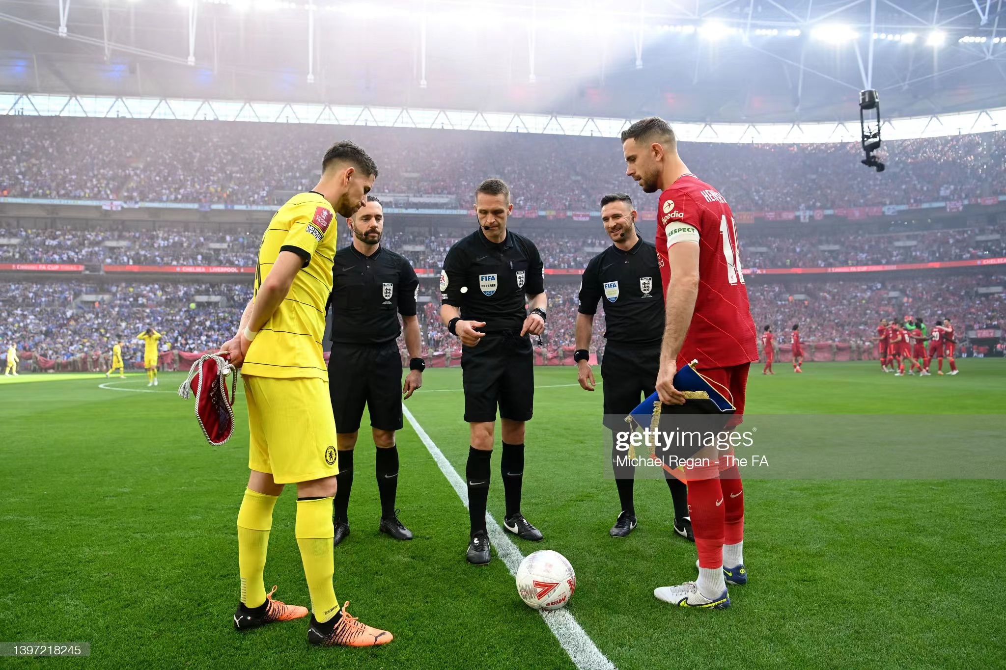 伪裁判报告英足总杯决赛利物浦点球65切尔西