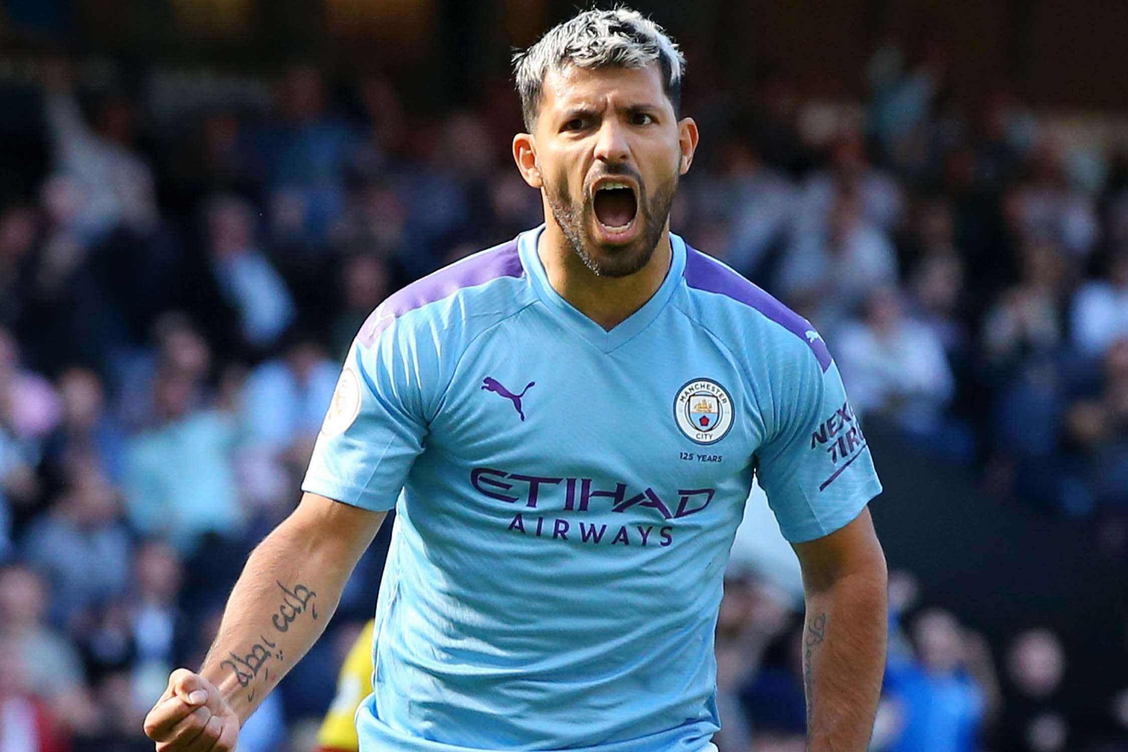 阿圭罗雕像揭幕9320传奇永不朽十年前的胜利改变英超