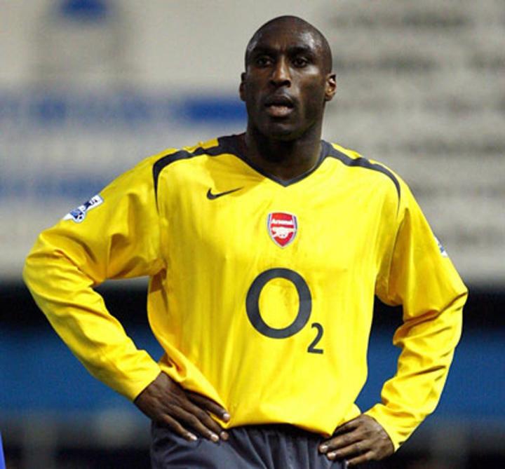 阿森纳名宿坎贝尔有望执教女王公园巡游者