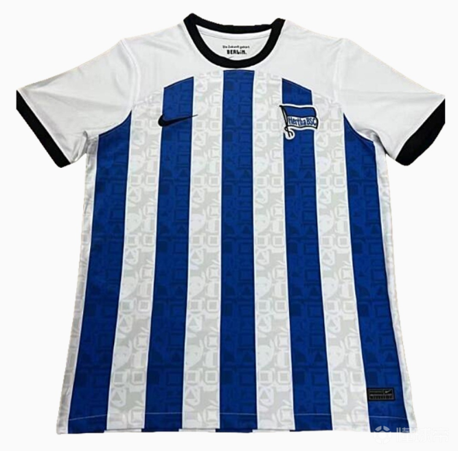 柏林赫塔202223赛季主客球衣