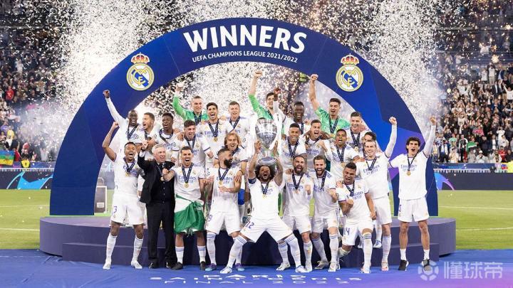 捧杯时刻2122欧冠冠军皇家马德里
