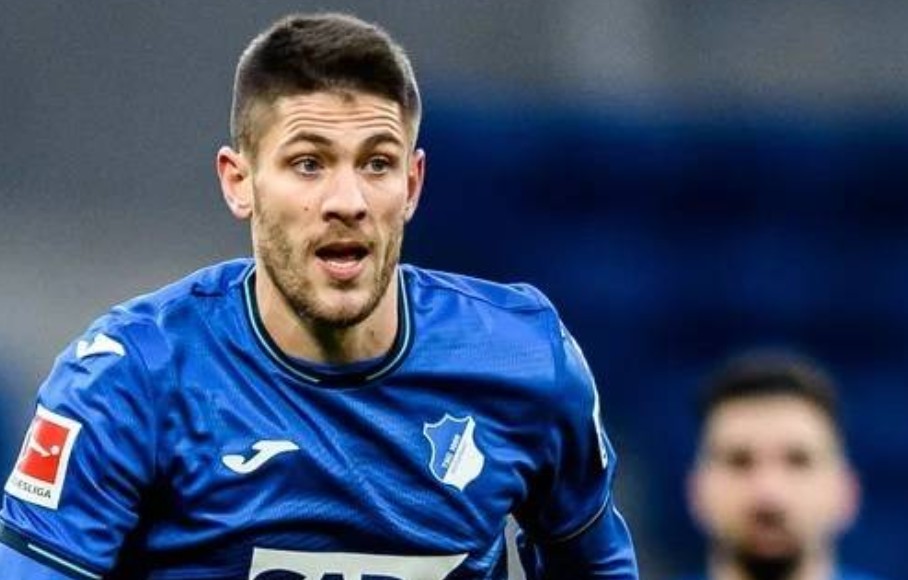 克拉马里奇曾受拜仁关注但在那里没办法每周都能出场