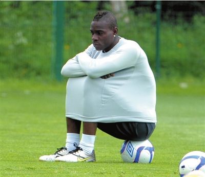 折翼天才十年过去了巴神的人生思考完了吗