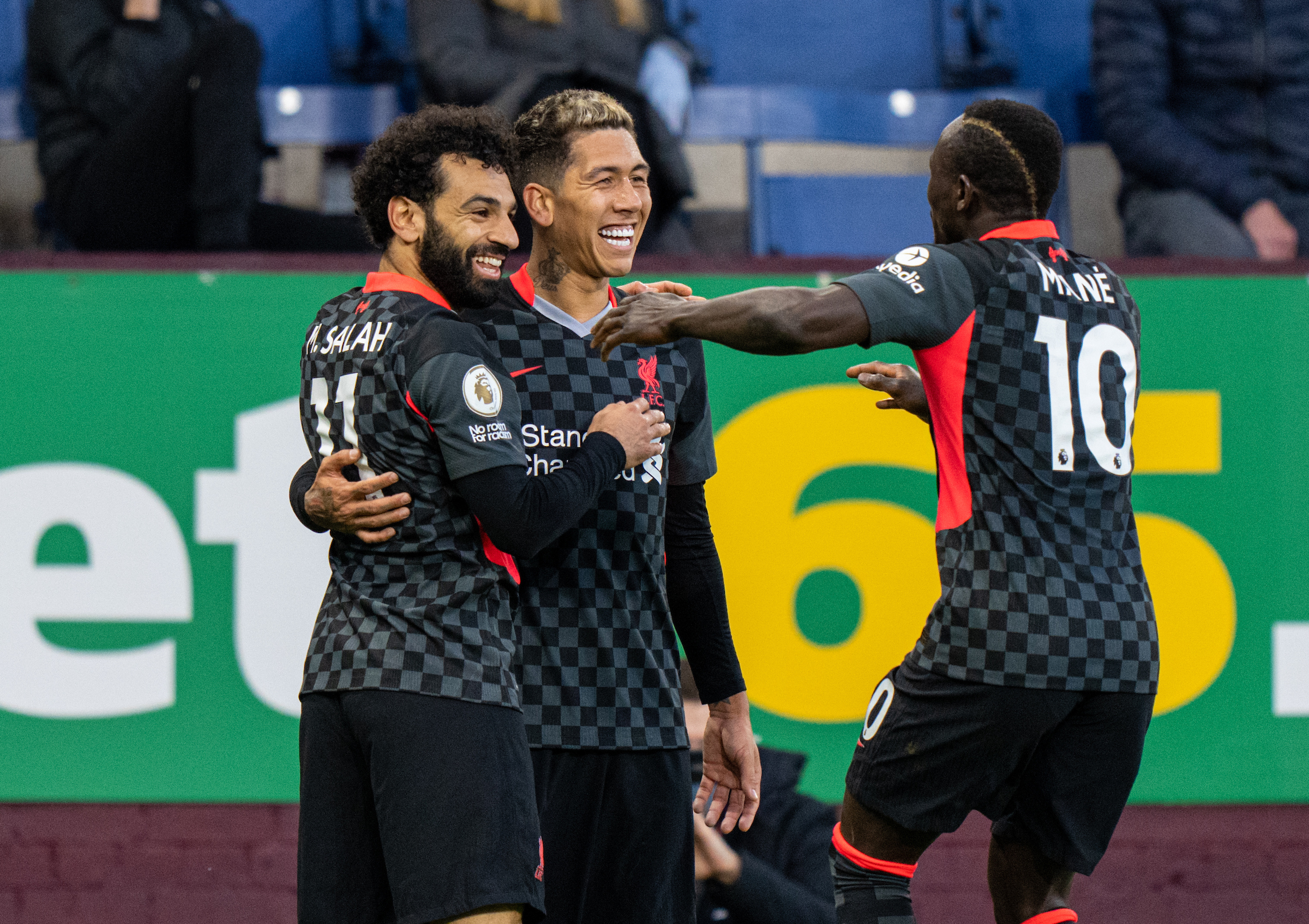 那些年的红箭三侠席卷欧洲足坛的就压着打