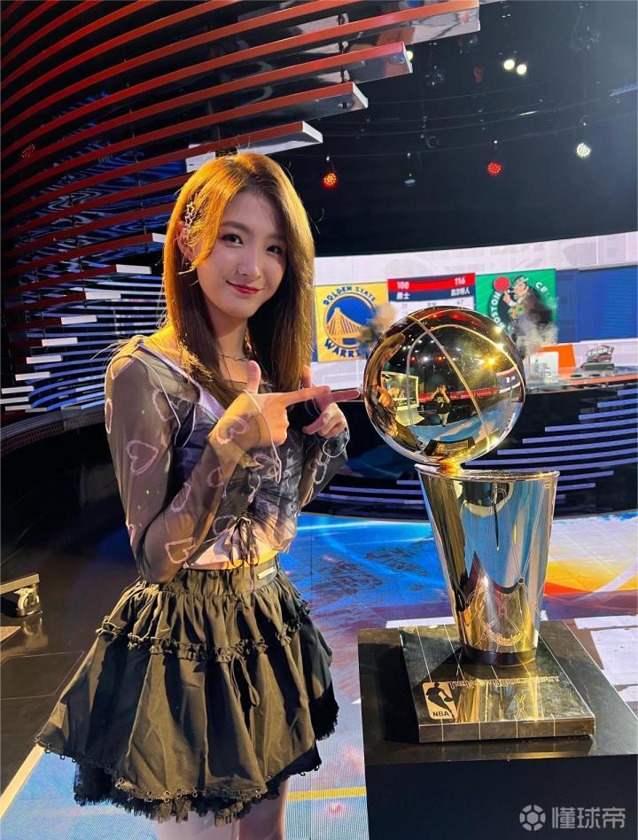 图说i某平台体育主播雪儿原名宋雪莹身高1