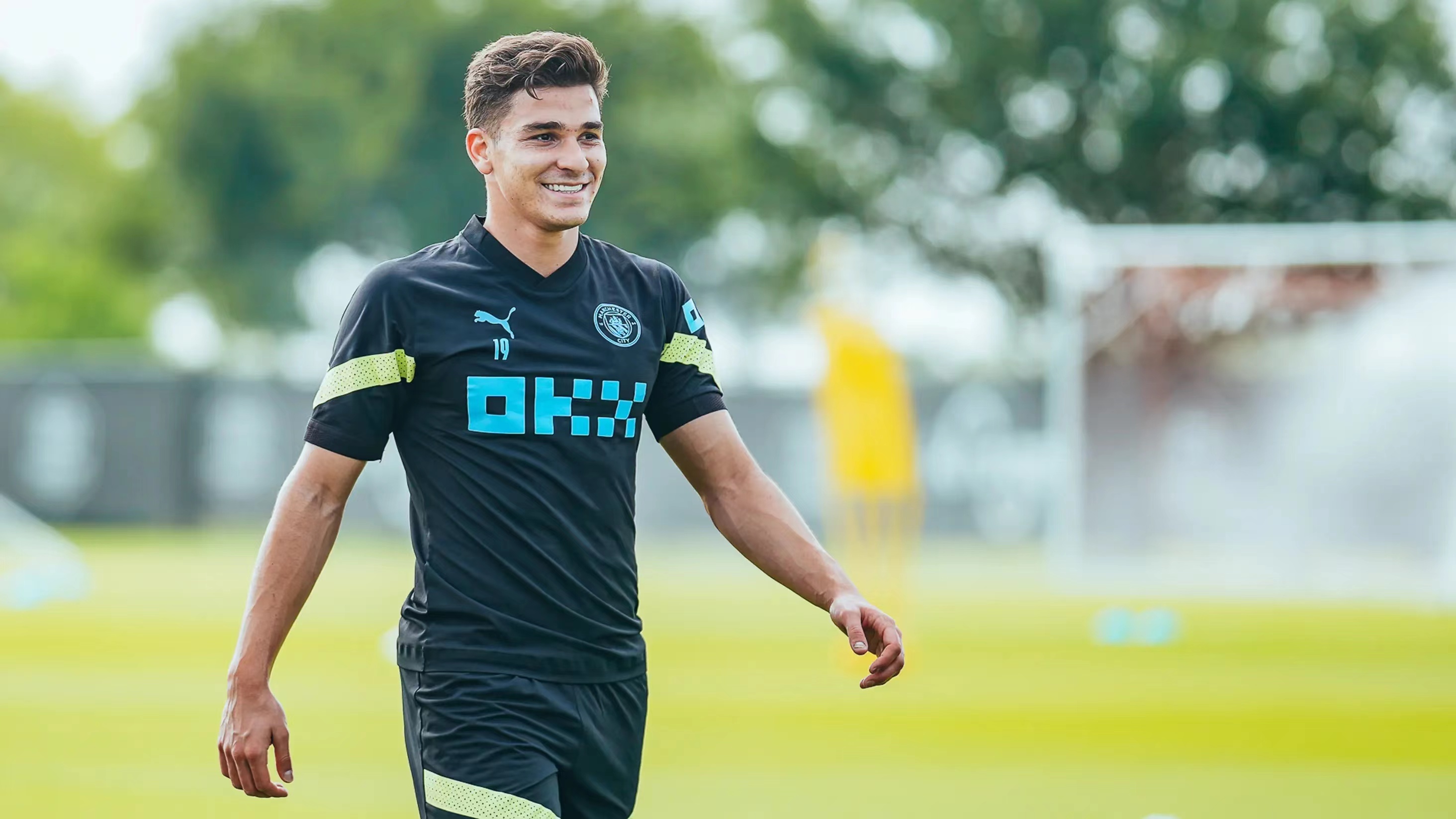 718训练图集在美国本土进行磨砺哈兰德正式出现