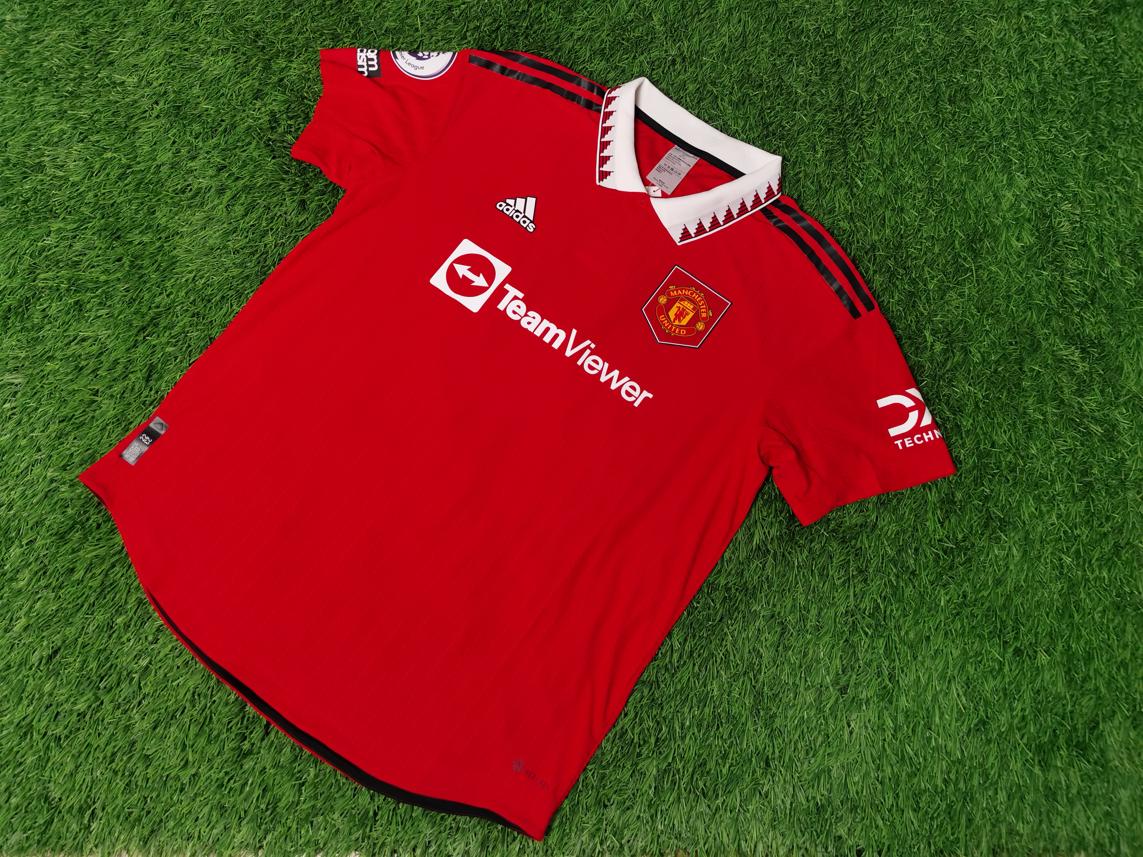 polo领回归王朝重现曼联2223赛季主场球员版